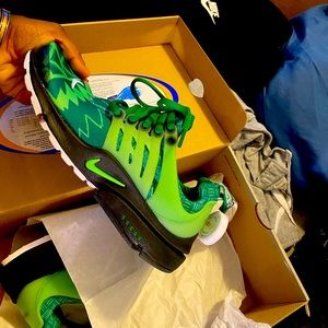 Brand New Nike Presto Naiji sz XS